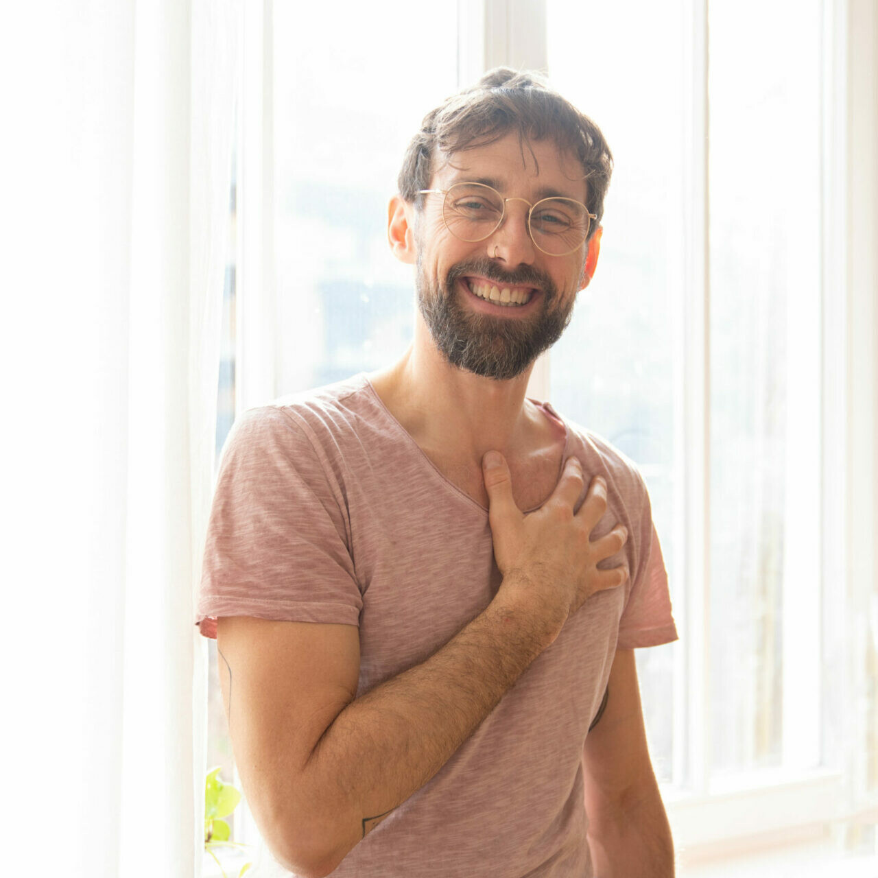 Yogalehrer und Ayurveda Masseur Thomas